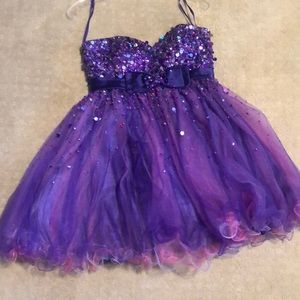 Super cute purple  party dress.